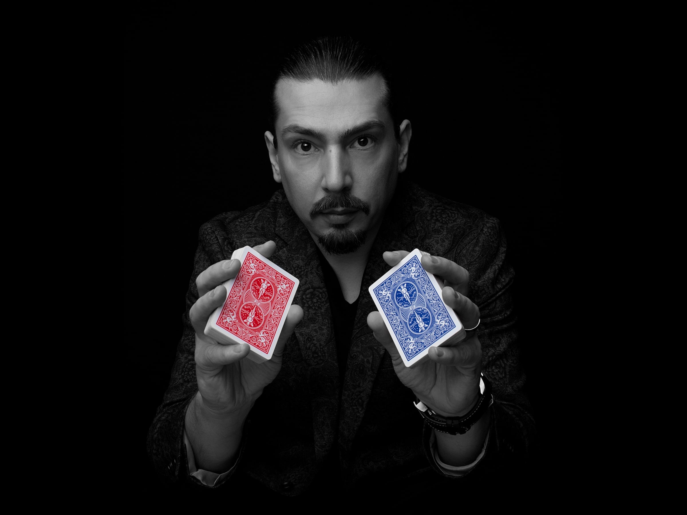 Davit Ro, Miami magician